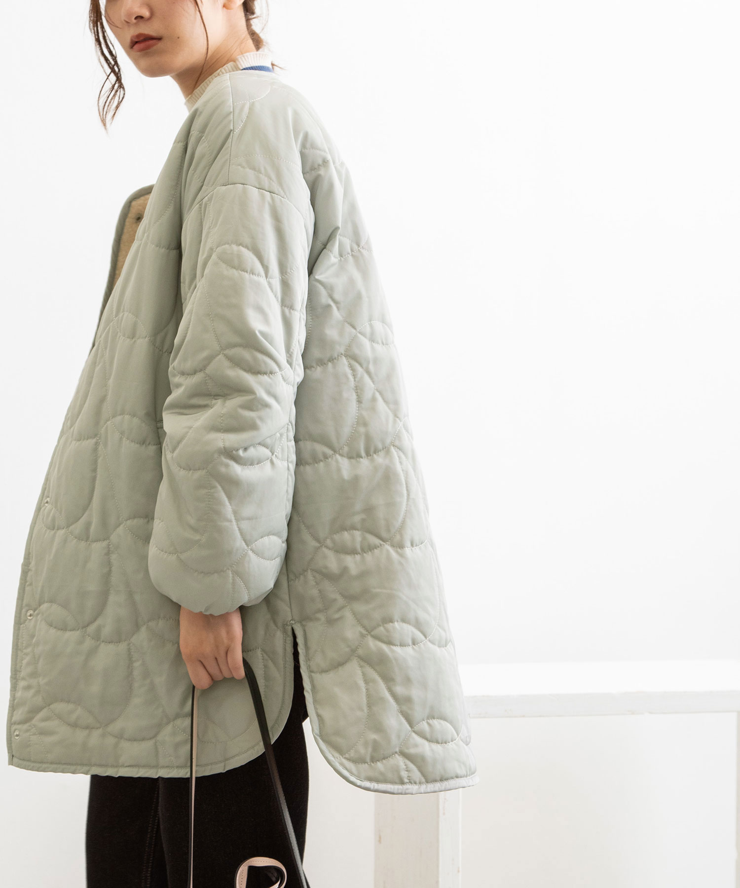 POU DOU DOU｜ボリューム袖キルティングショートコート