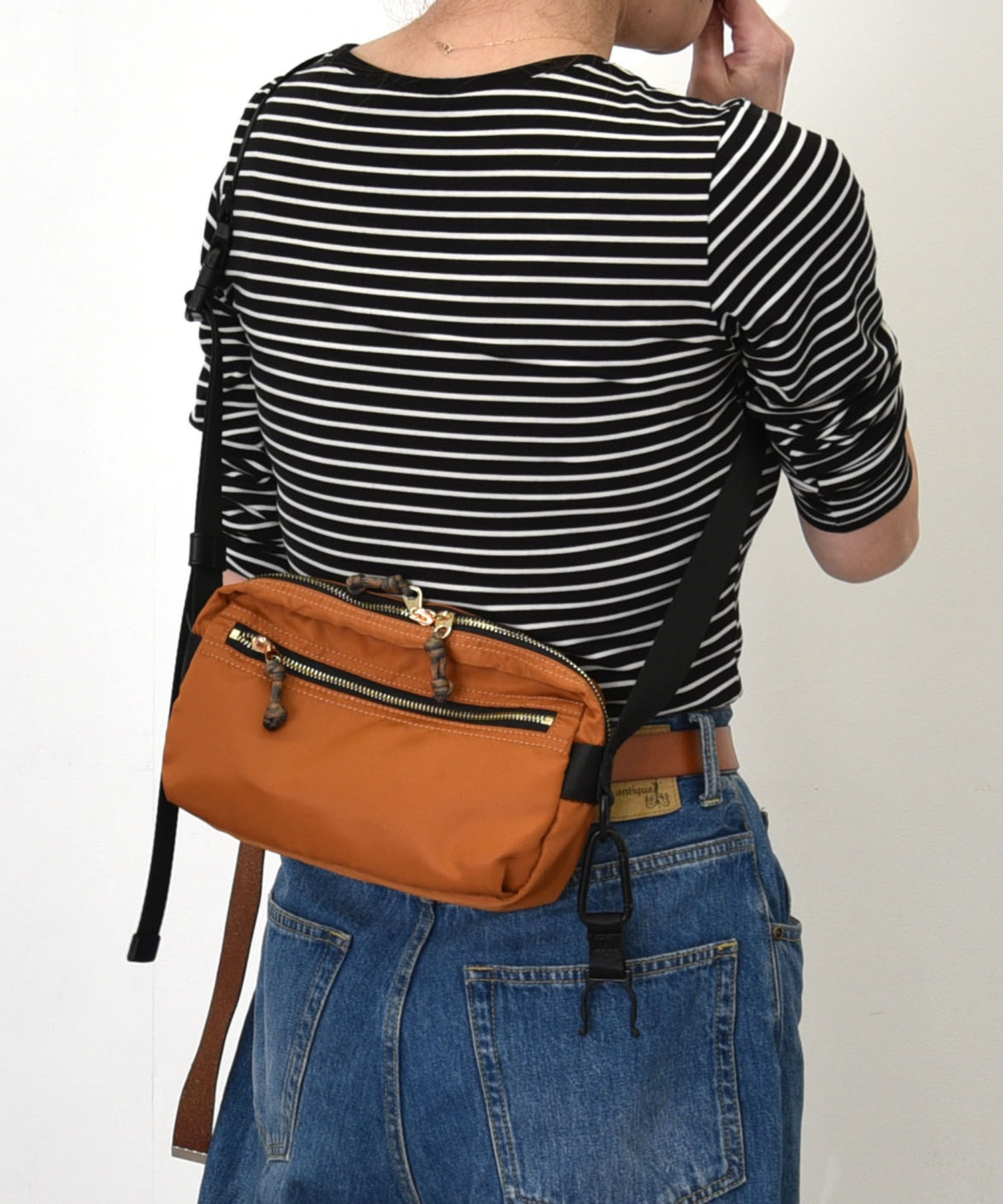 Nananoel ナナノエル<br>ボトルホルダー付テープコンビサコッシュ debby