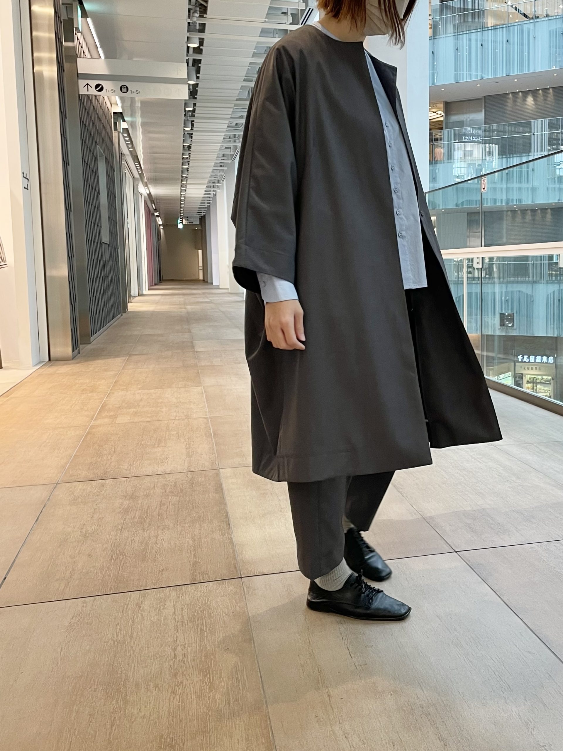 【KITTE丸の内店】ちょっとしたおよばれやイベントで重宝。セットアップコーデ。