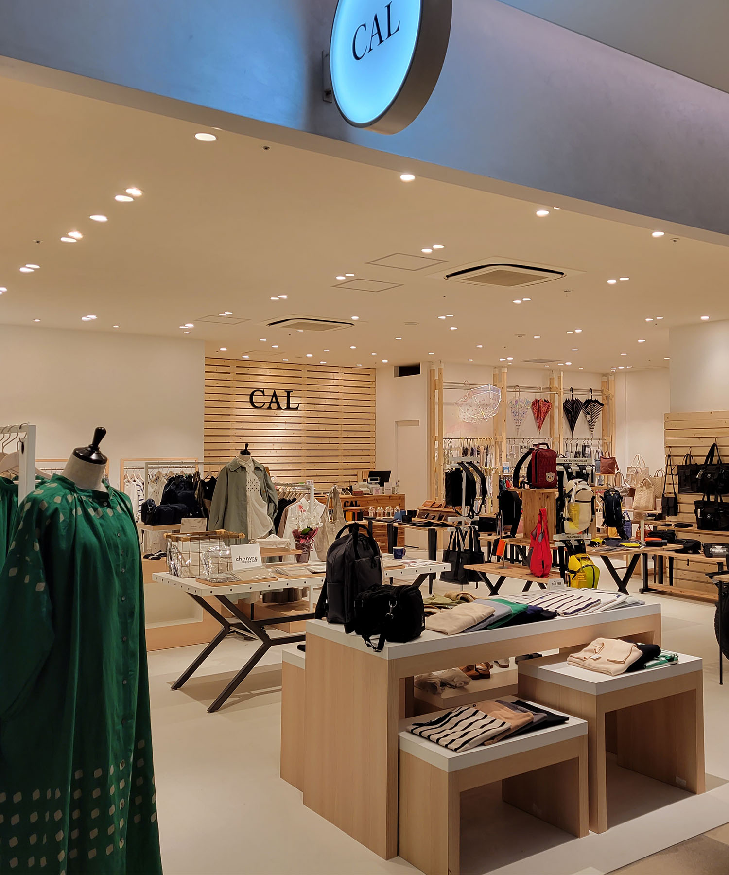 CAL 東急プラザ銀座店