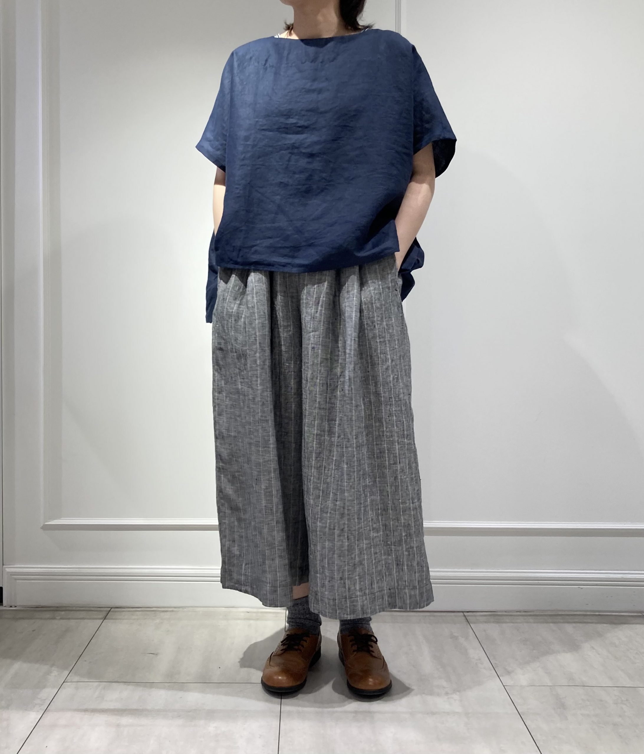 【丸井今井札幌本店】こなれシルエットのノーカラートップス