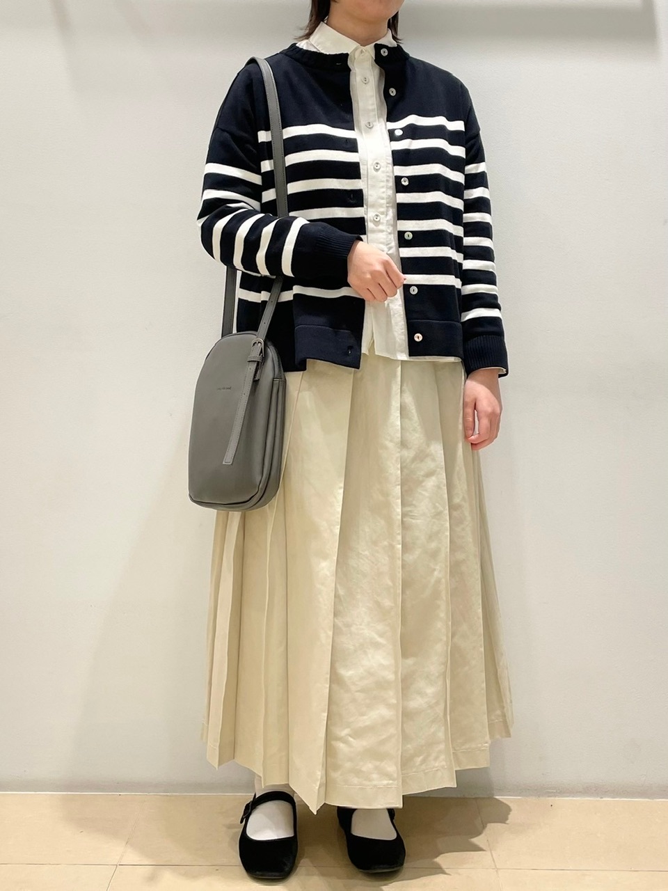 【NU茶屋町店】肌当たりの良い新作カーディガン