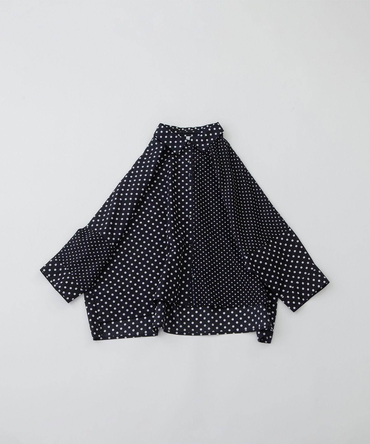 b215＊ ノップドゥノッド リネン100 丸襟コート スプリングコート nop de nod //ノップドゥノッド *Ronde cloche コットンナイロン