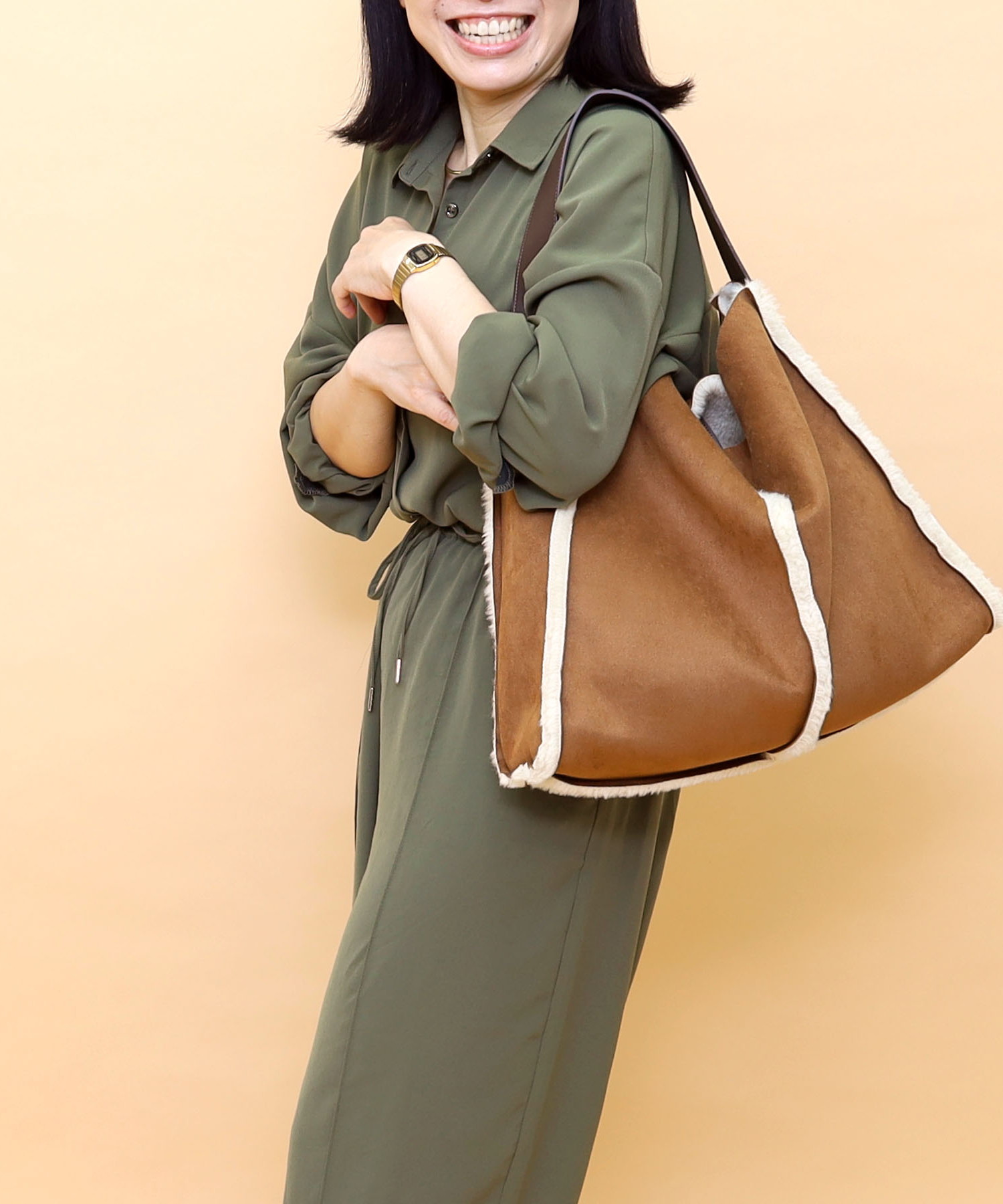 ボアムートンリバーシブルワンショルダーバッグ／Ａ４対応