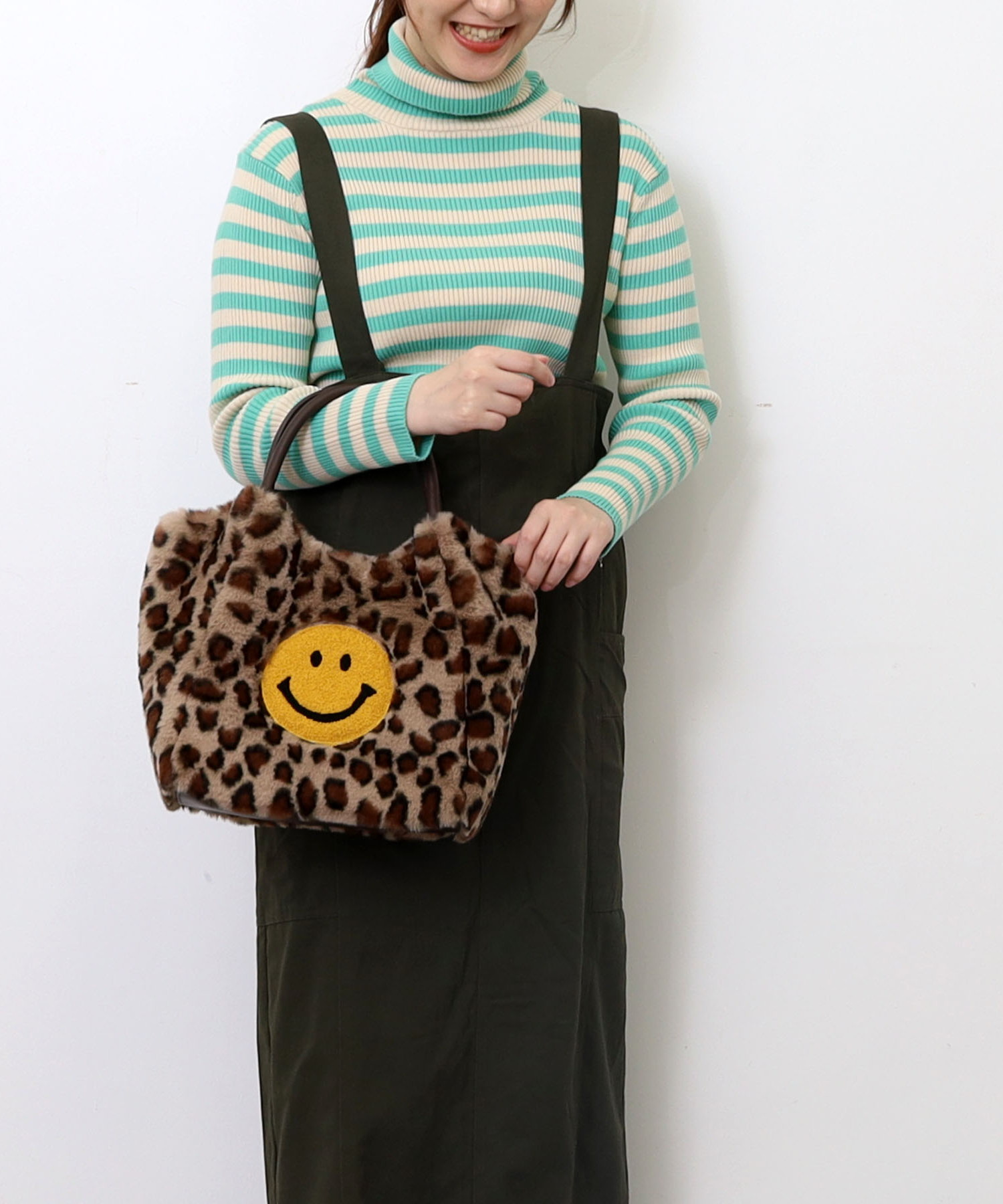 ＳＭＩＬＥＹ　サガラ刺繍ｘアニマル柄エコファートートバッグ