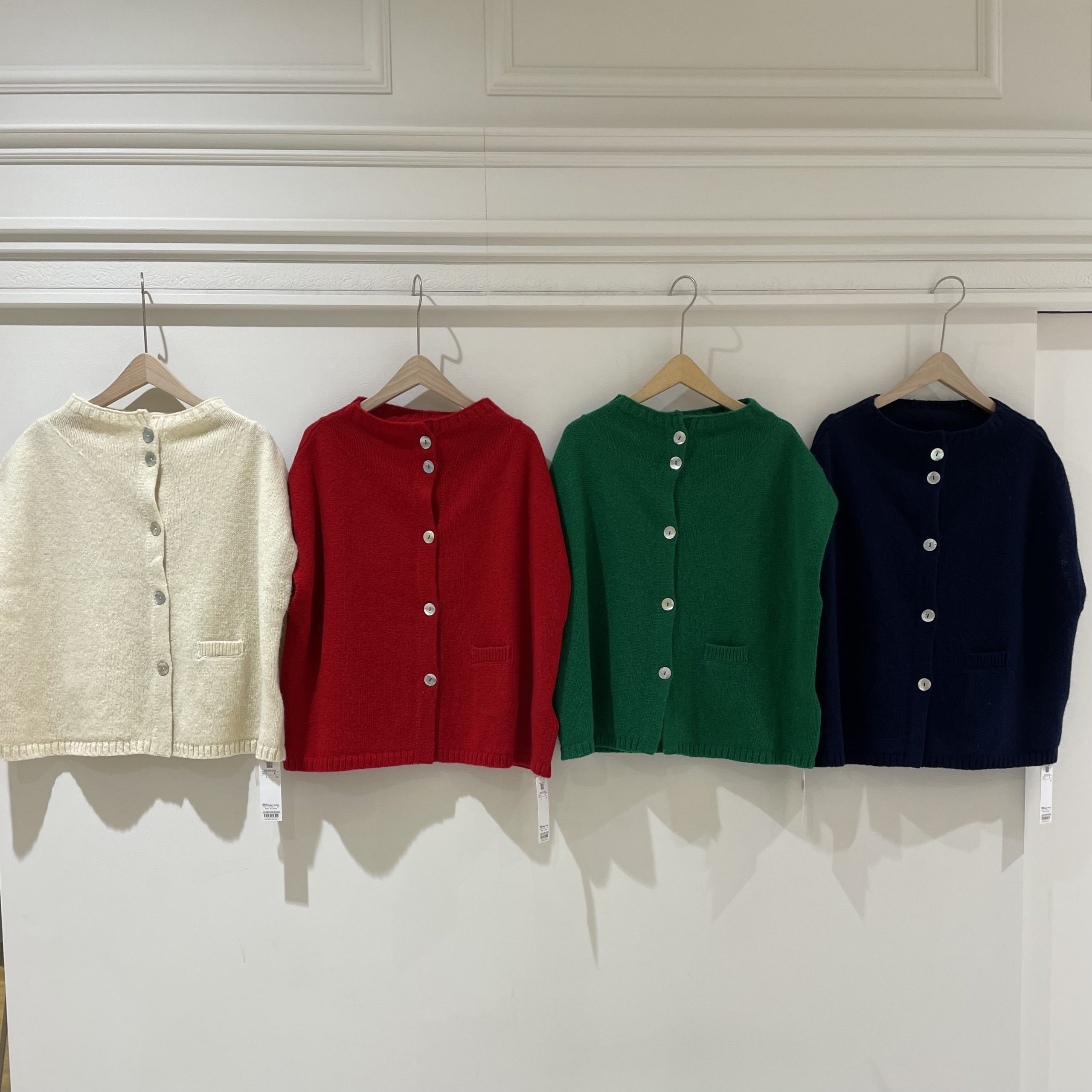 【なんばパークス店】カラフルな2wayベストのご紹介とお得なイベントのお知らせです。