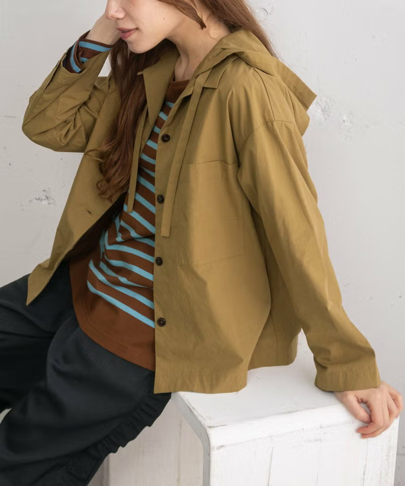 ダブルカラーフーディシャツ