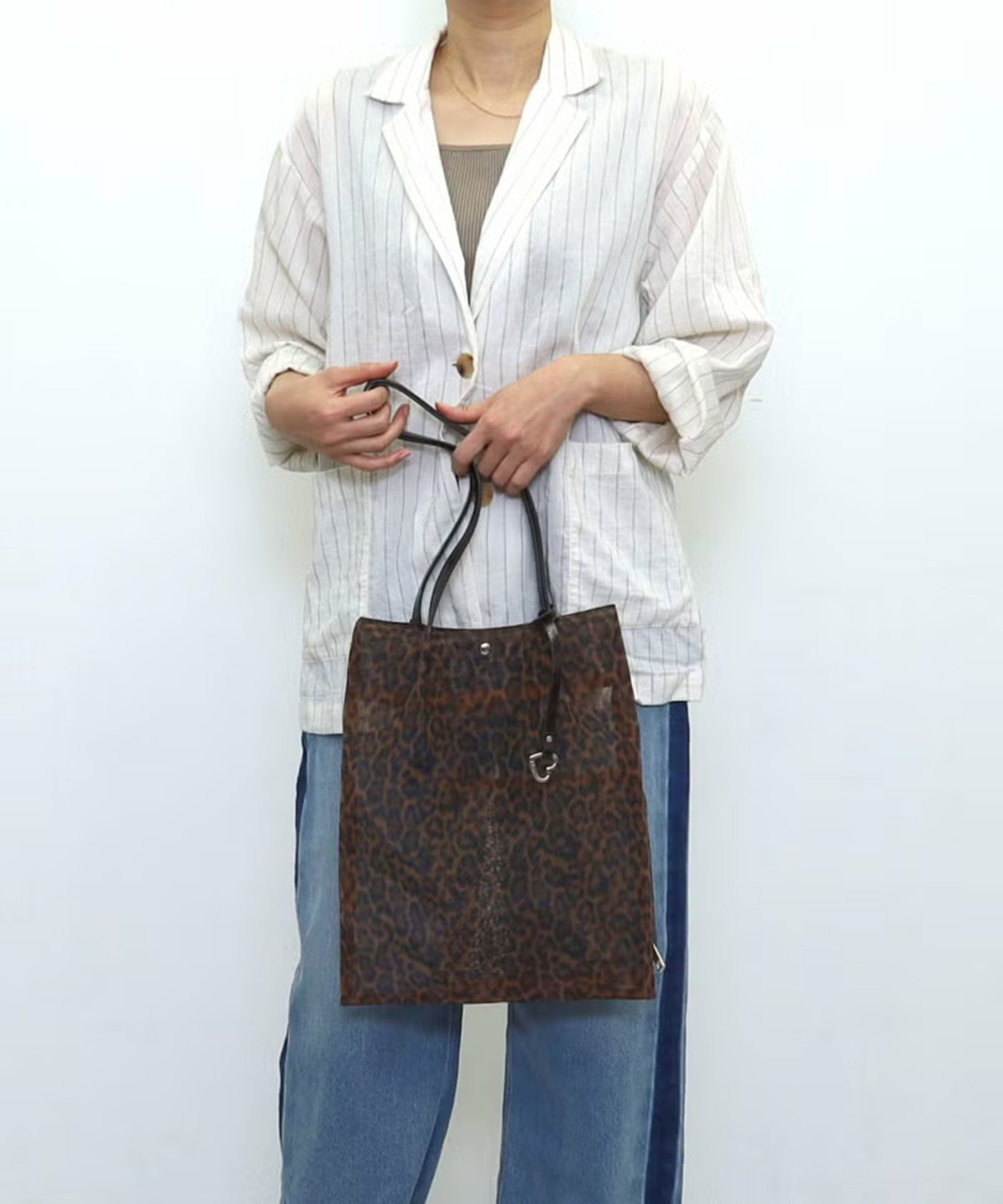 ヒョウ柄メッシュツマミハンドルフラットトートバッグ