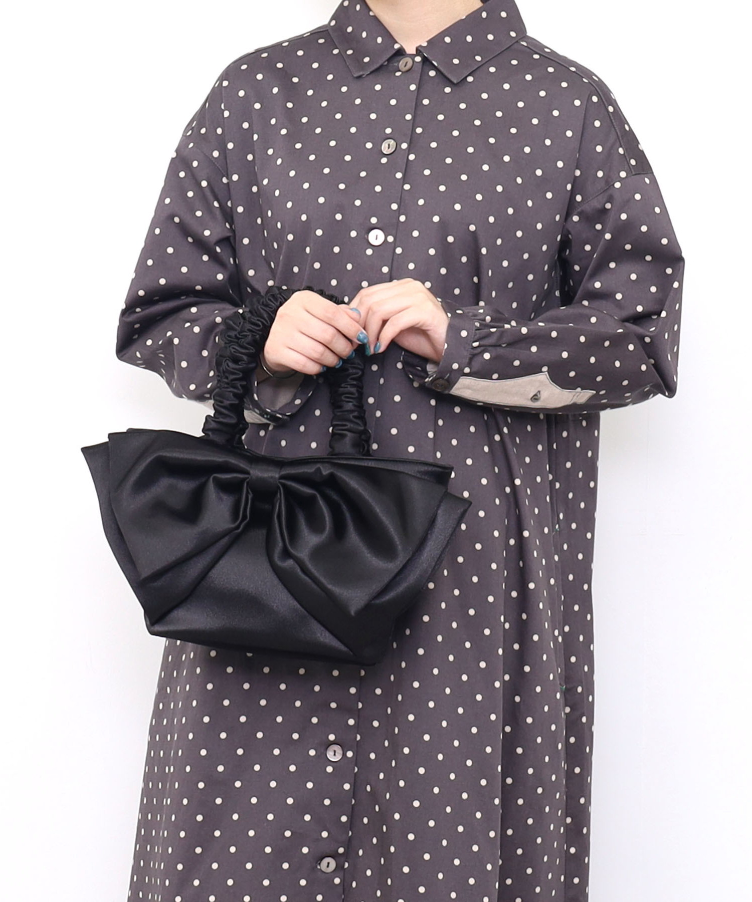 【OUTLET SALE】SMIRNASLI サミールナスリ 【サテンリボントートバッグ】