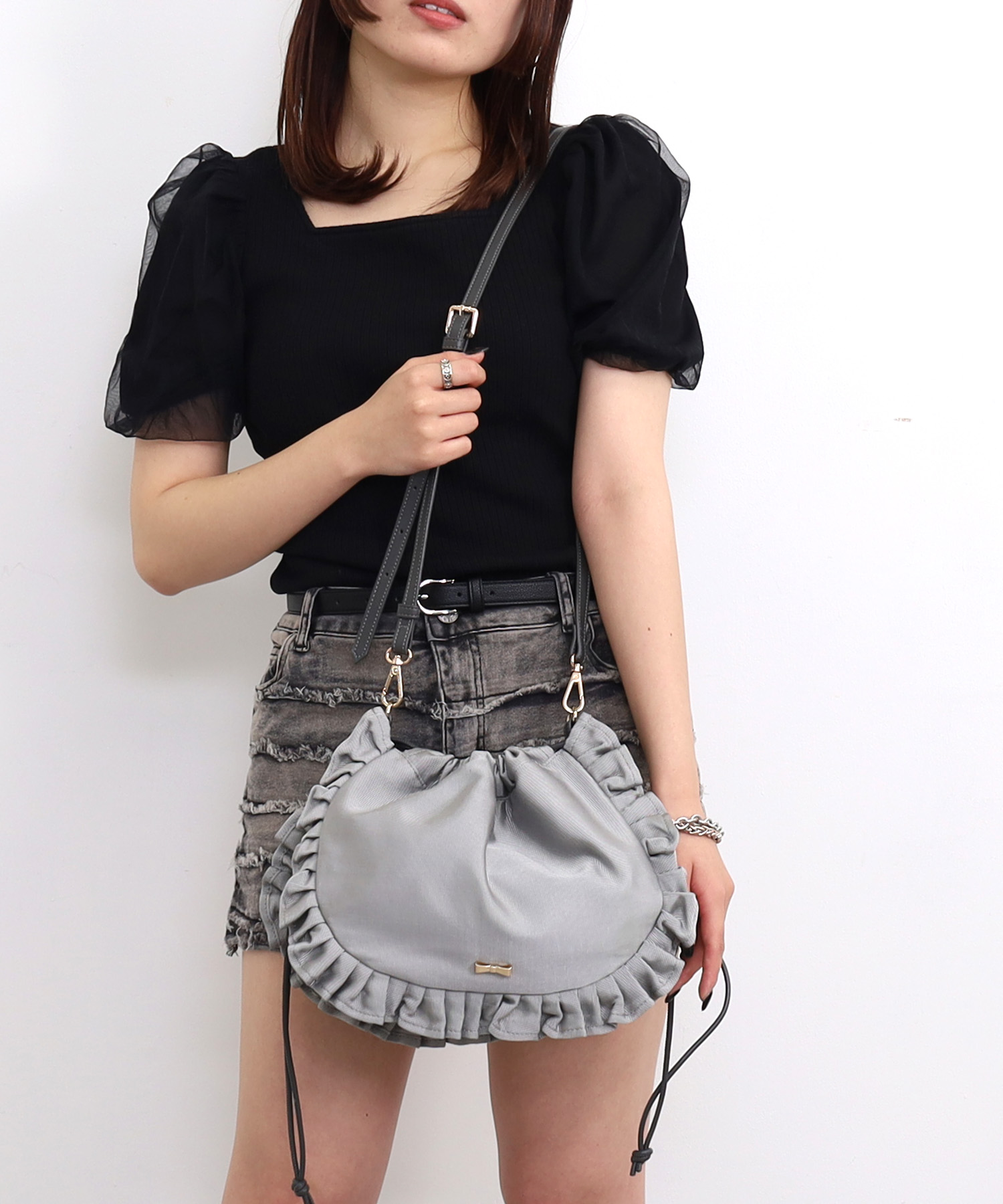 【OUTLET SALE】フリル巾着ショルダーバッグ