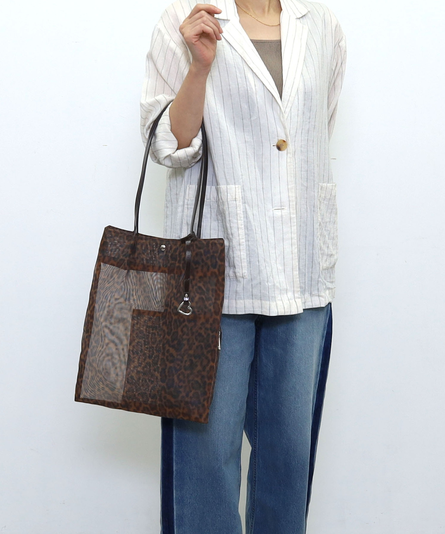 ヒョウ柄メッシュツマミハンドルフラットトートバッグ／Ａ４対応