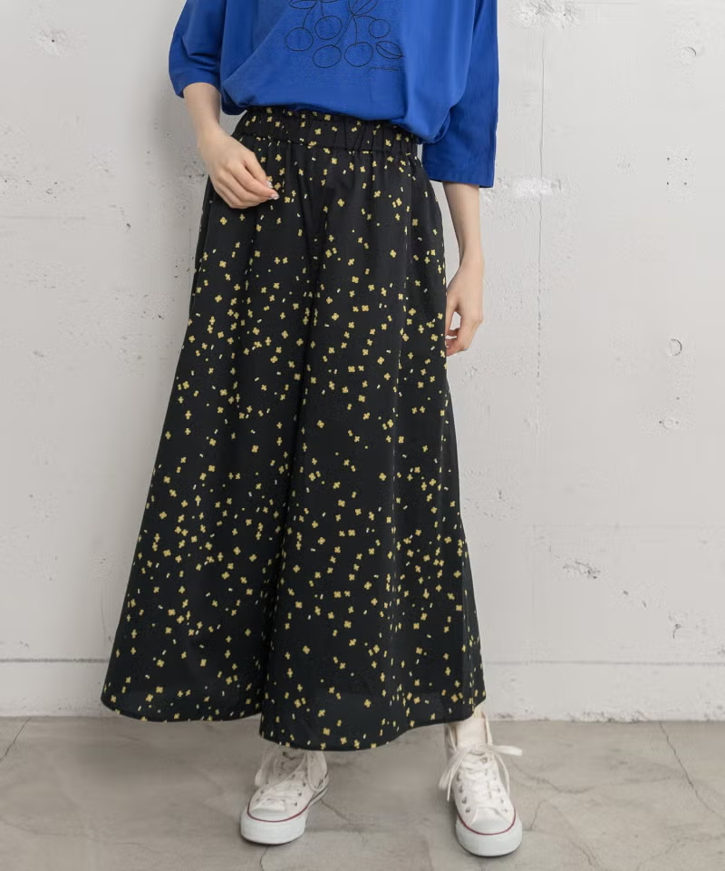 ランダムフラワープリントキュロット