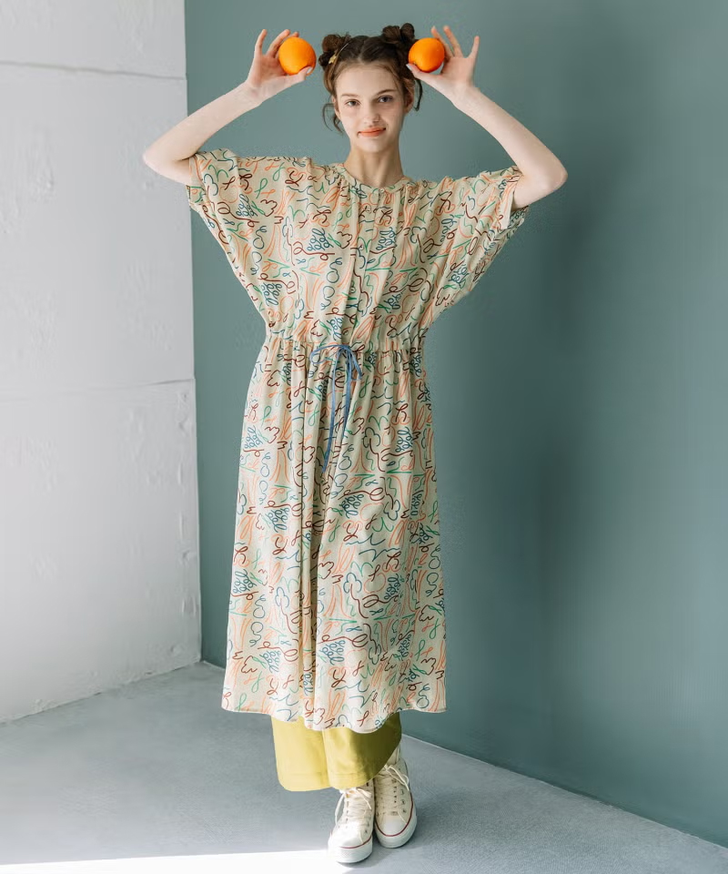 ダンシングフルーツプリントギャザーワンピース