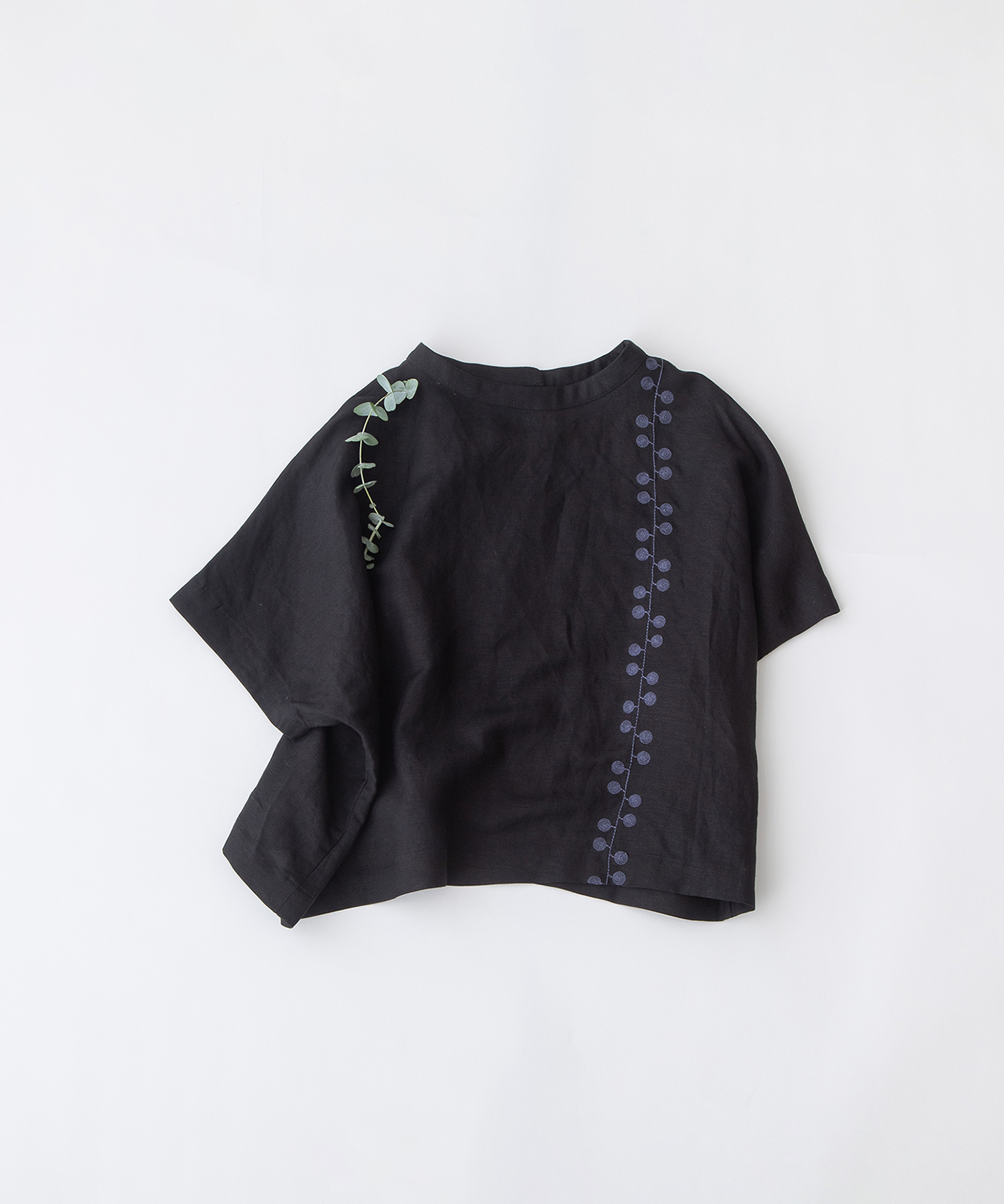 リネンレーヨンライン刺繍2wayトップス