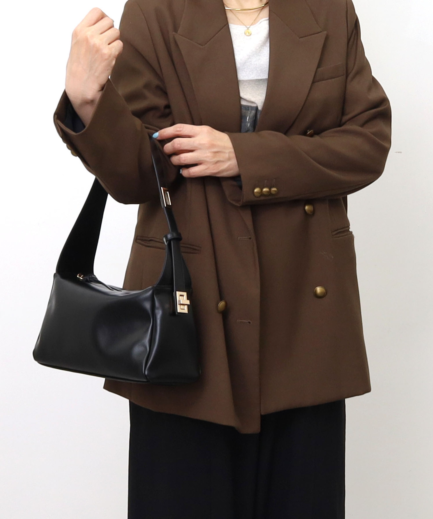 ヒネリ付ミニショルダーバッグ