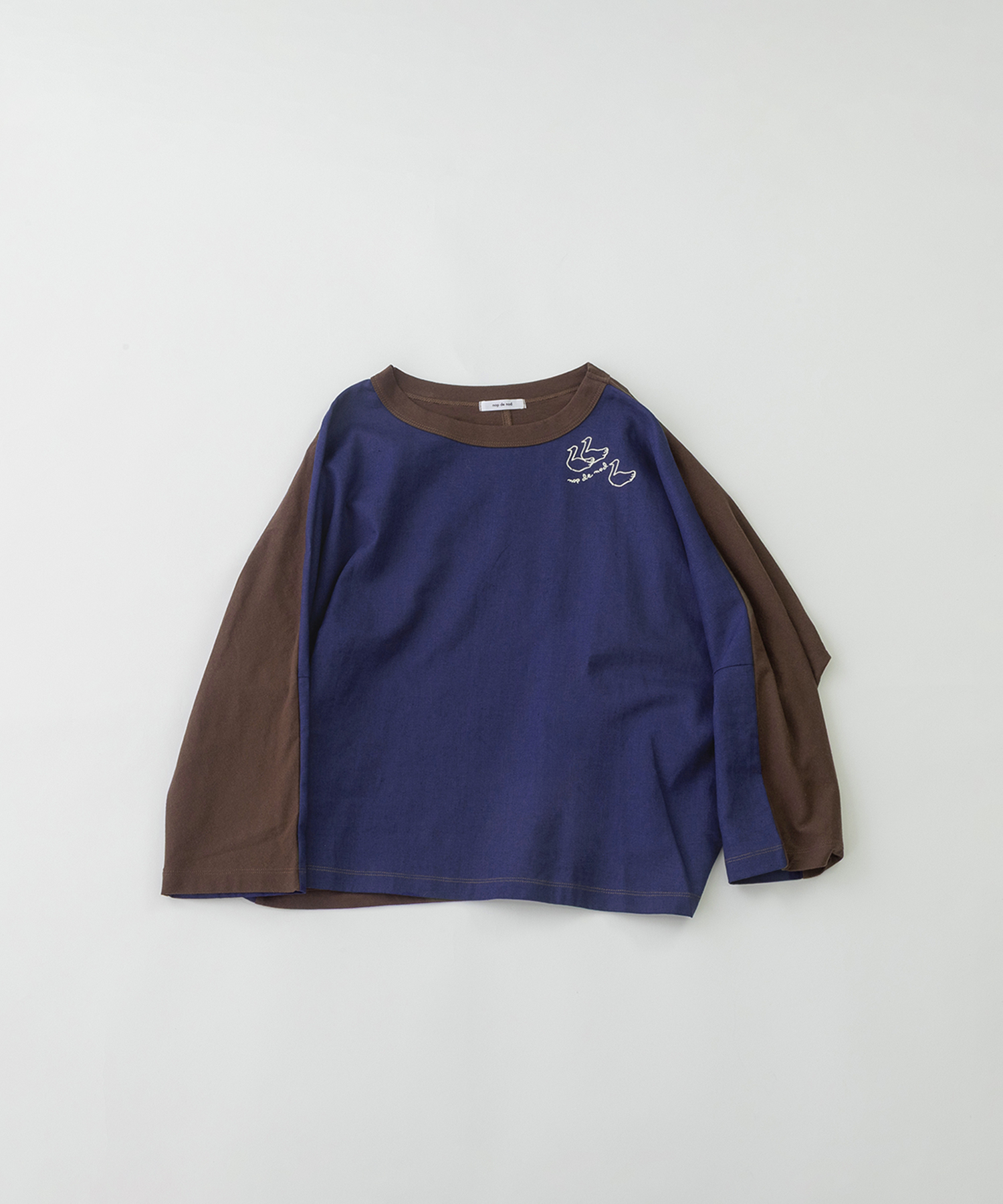 Clocheスワン刺繍布帛9分袖カットソー
